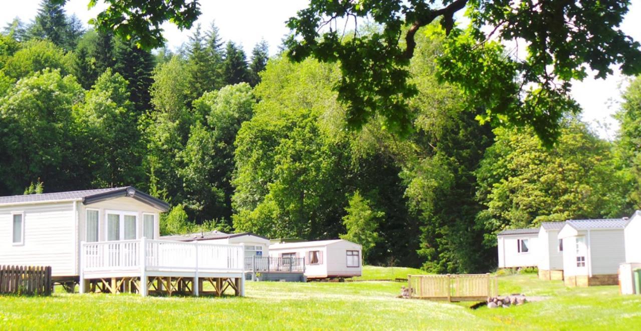 Moffat Manor Holiday Park Hotel Beattock Exterior photo